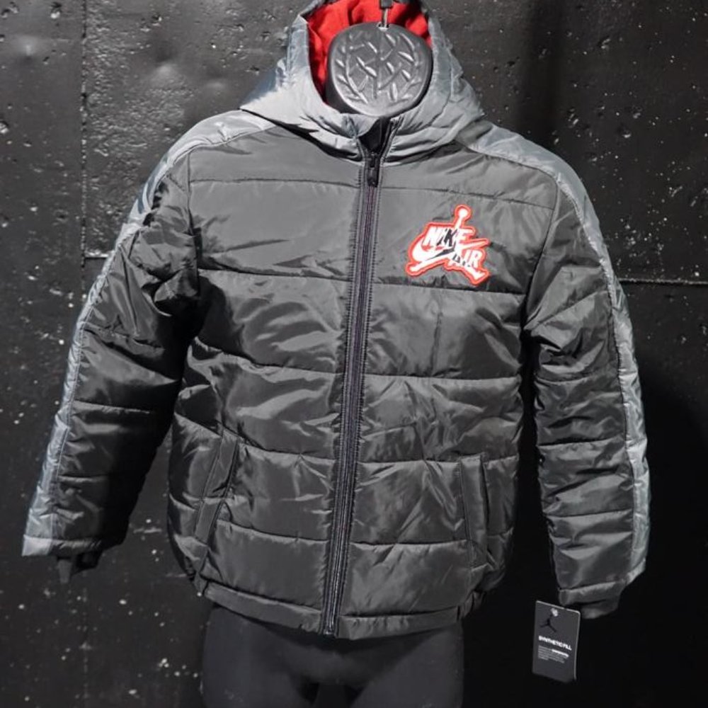 New Nike Air Jordan  Classic Jumpman Boys Puffer Jacket [957917-023]